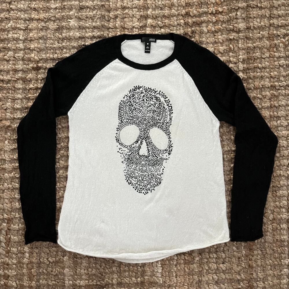 AQUA Women’s 100% Cashmere Sweater M Rhinestone Skull Raglan Black Ivory